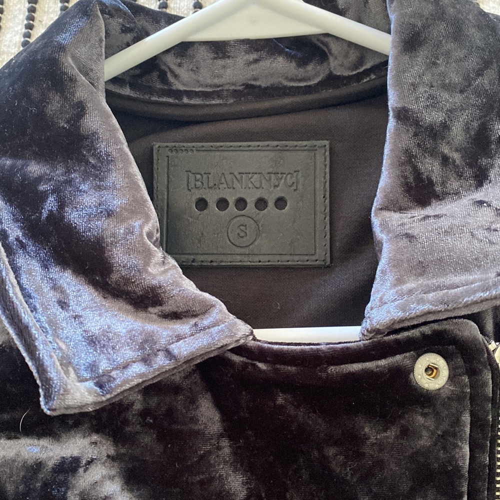 Velvet jacket - Picture 2 of 2